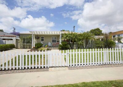 988 Agate St San Diego CA 92109